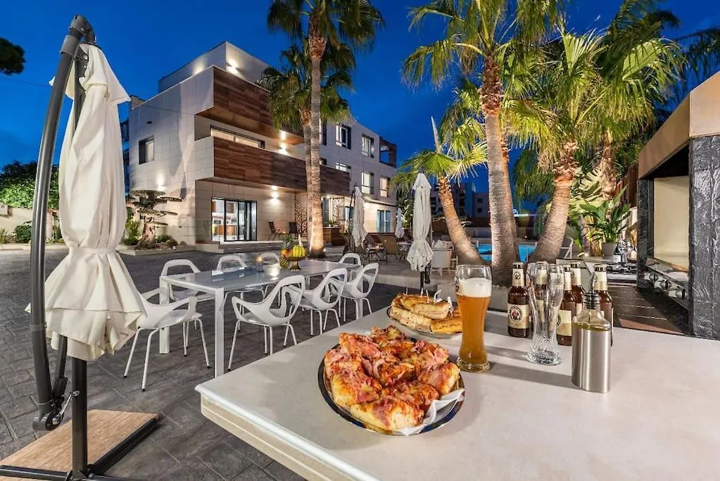 Apartmán 5 Stelle Piscina, Jacuzzi, Wifi - 2 Min Dal Mare Miami Playa